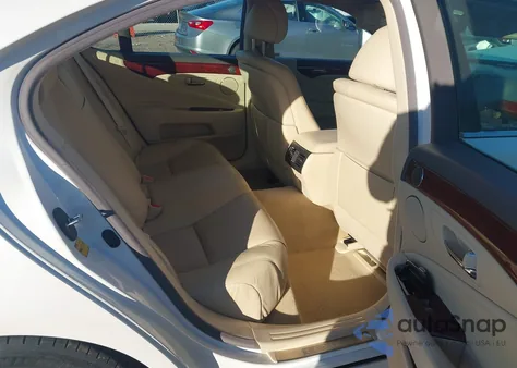 2012 Lexus Ls 460 z USA, uszkodzony, nr VIN JTHBL5EF5C5110350